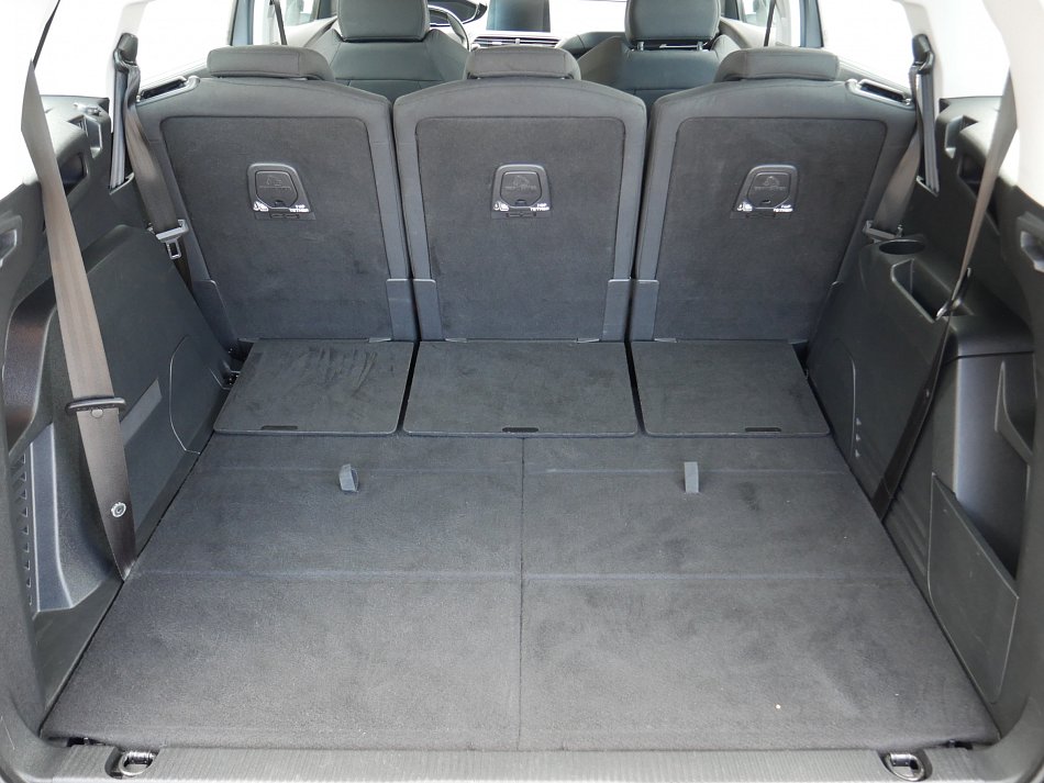 Peugeot 5008 1.2PT 