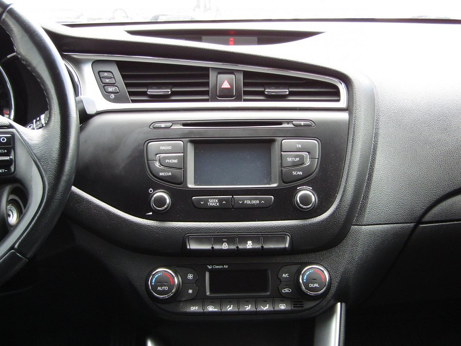 Kia Ceed 1.6GDi 