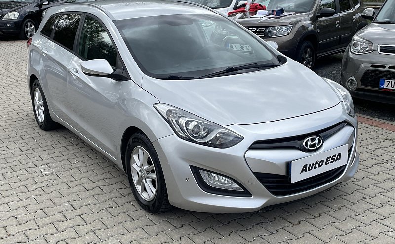 Hyundai I30 1.6 GDi Trikolor