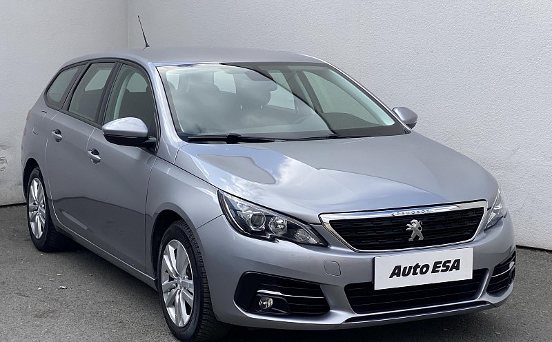 Peugeot 308 1.2i 