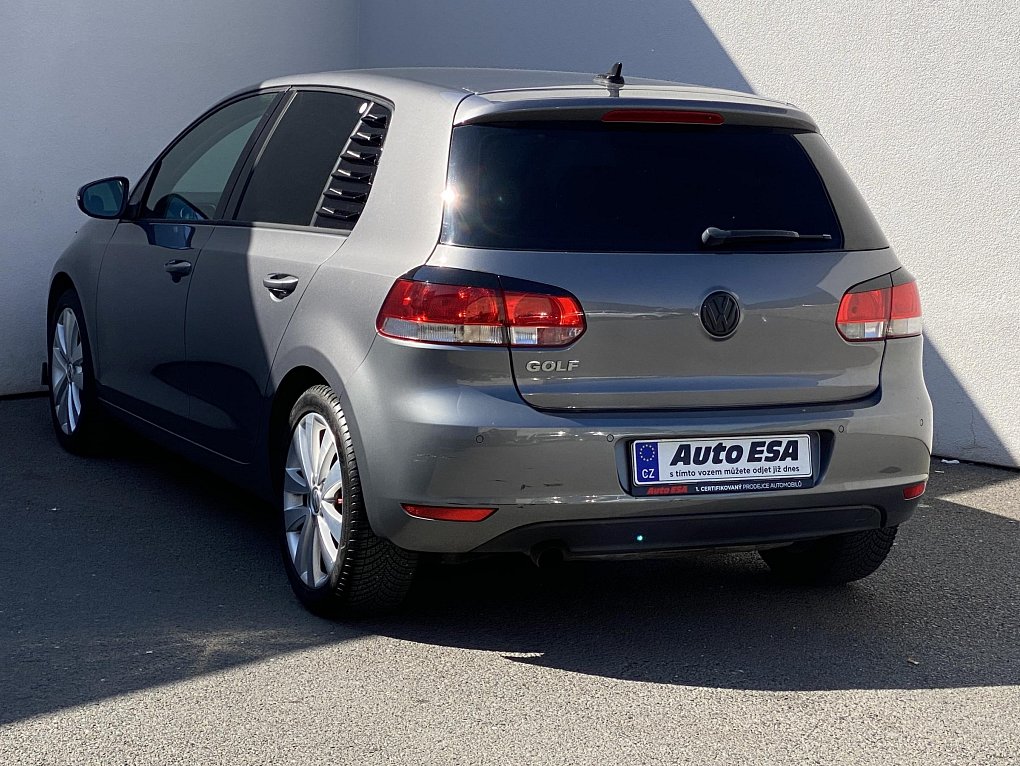 Volkswagen Golf 1.2 TSI 