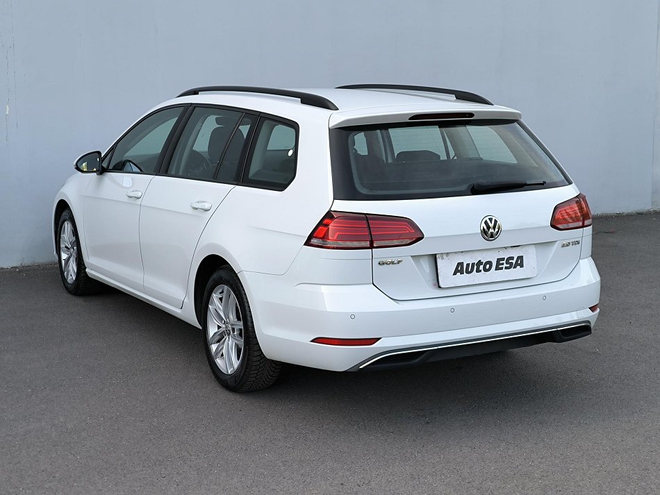 Volkswagen Golf 2.0 TDi 