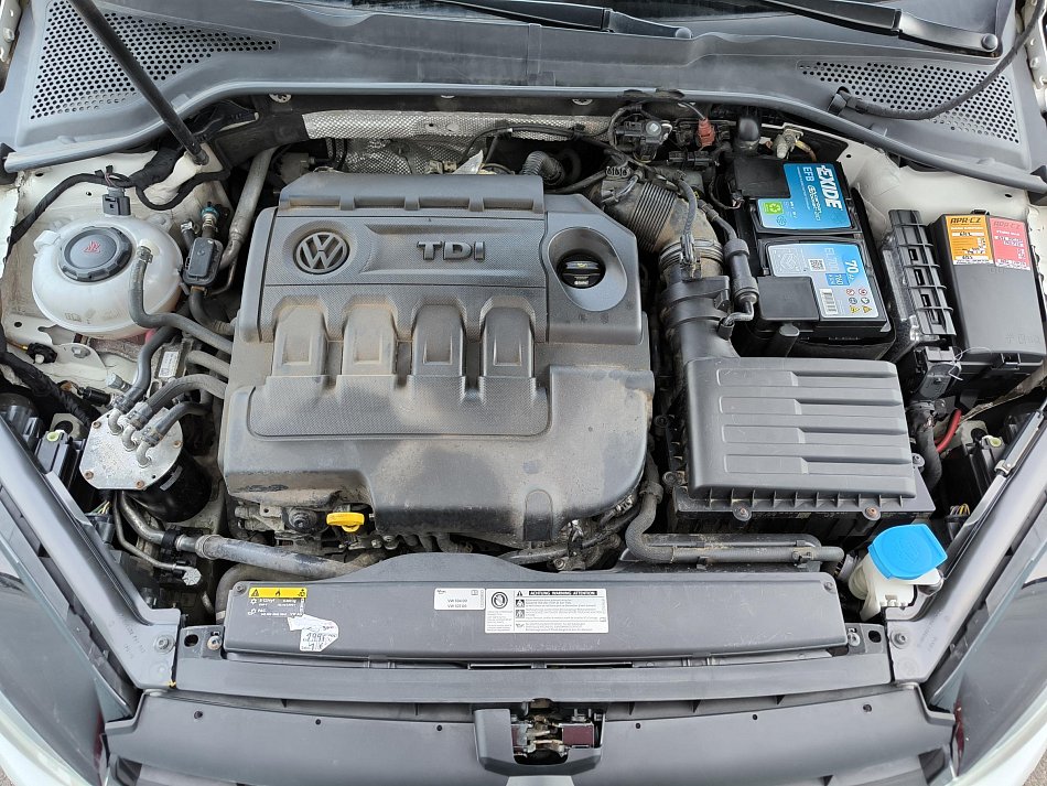 Volkswagen Golf 2.0 TDi 