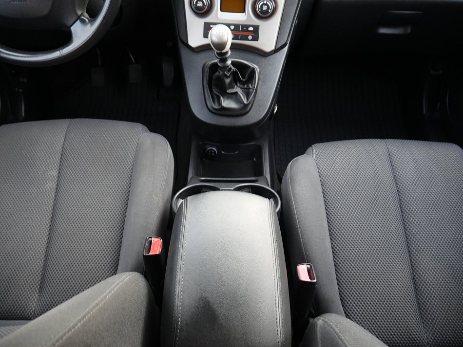 Kia Carens 2.0 CRDi 