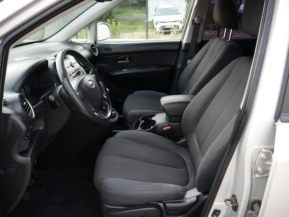 Kia Carens 2.0 CRDi 