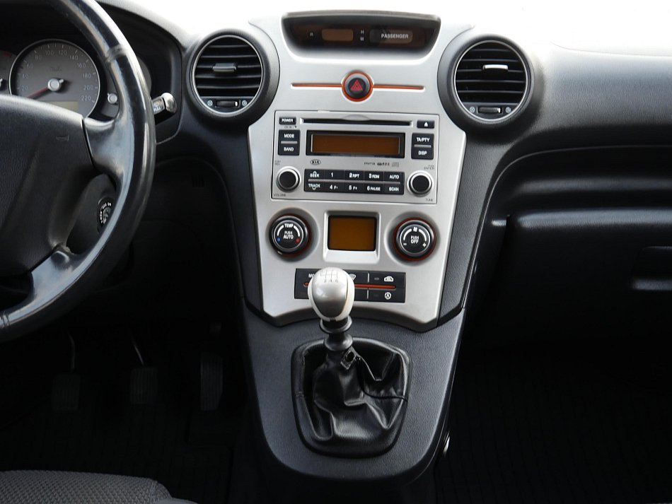 Kia Carens 2.0 CRDi 