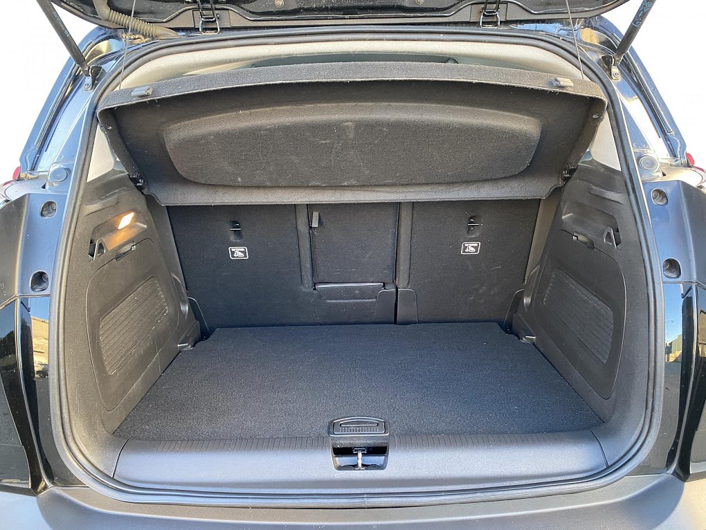 Opel Crossland 1.2 T Elegance