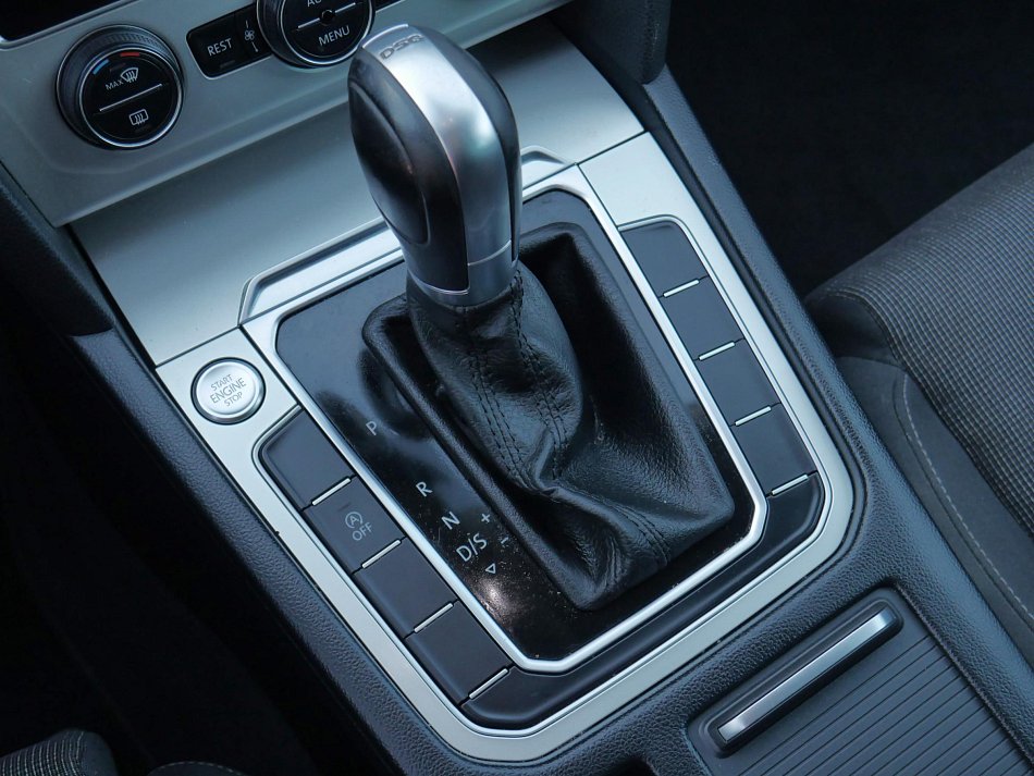 Volkswagen Passat 2.0 TDi 