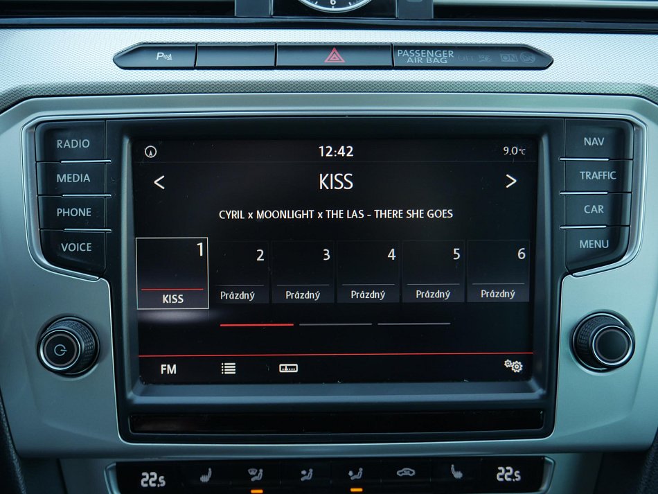 Volkswagen Passat 2.0 TDi 