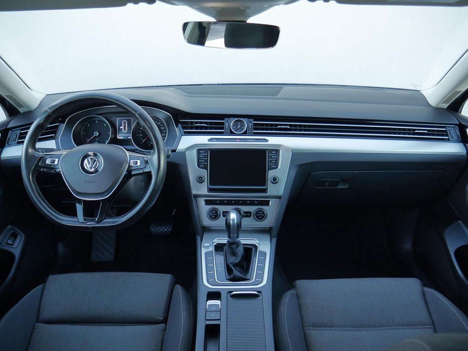 Volkswagen Passat 2.0 TDi 