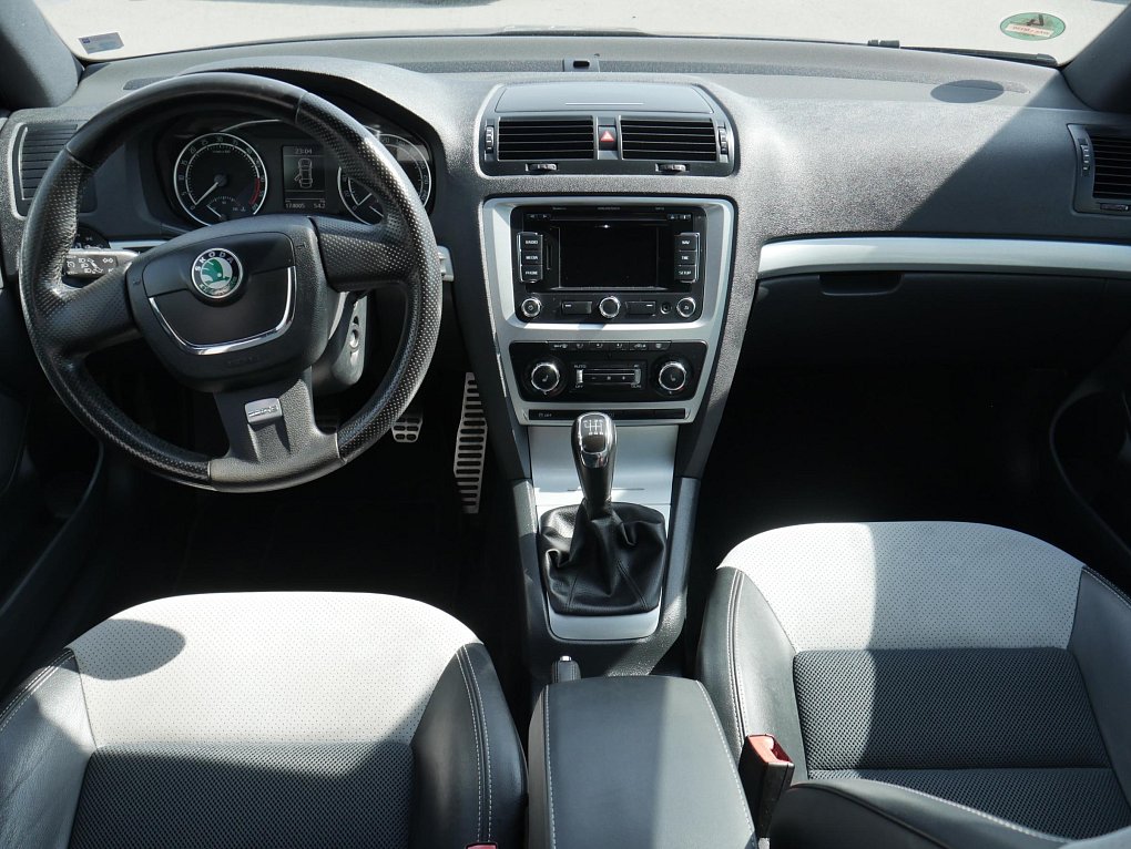 Škoda Octavia II 2.0TDi RS