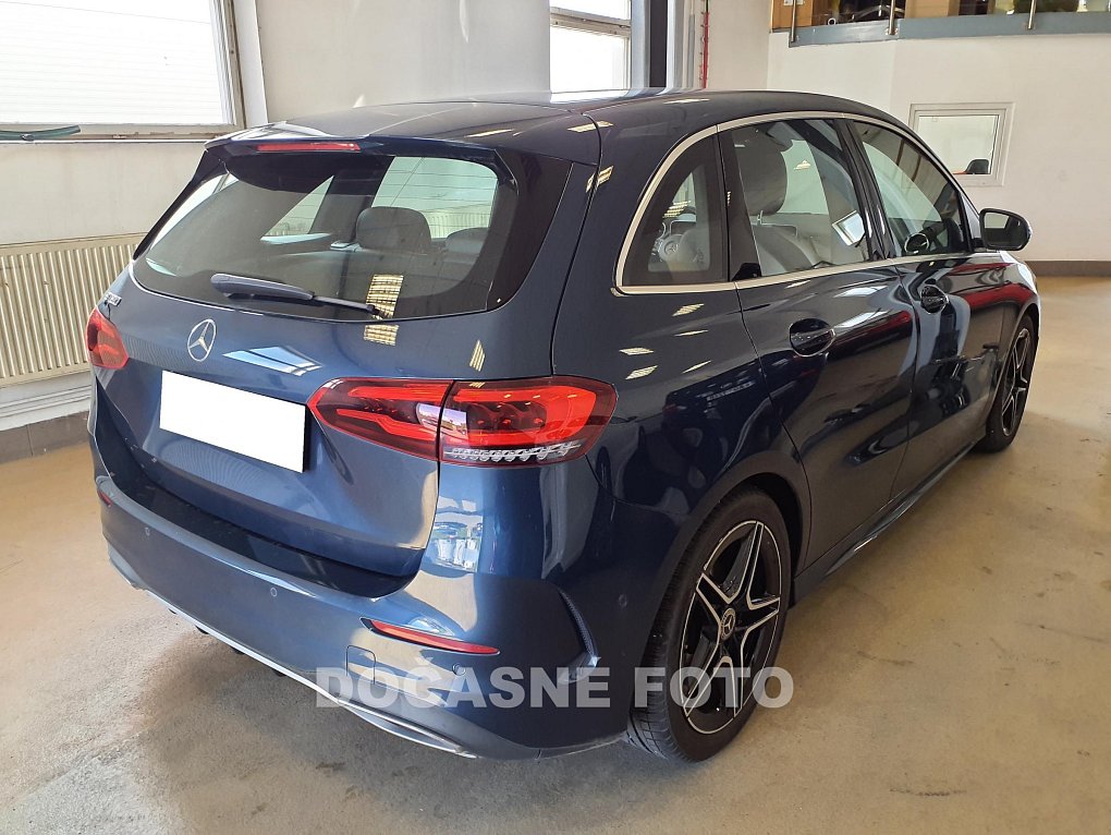 Mercedes-Benz Třída B 1.3i  B 180