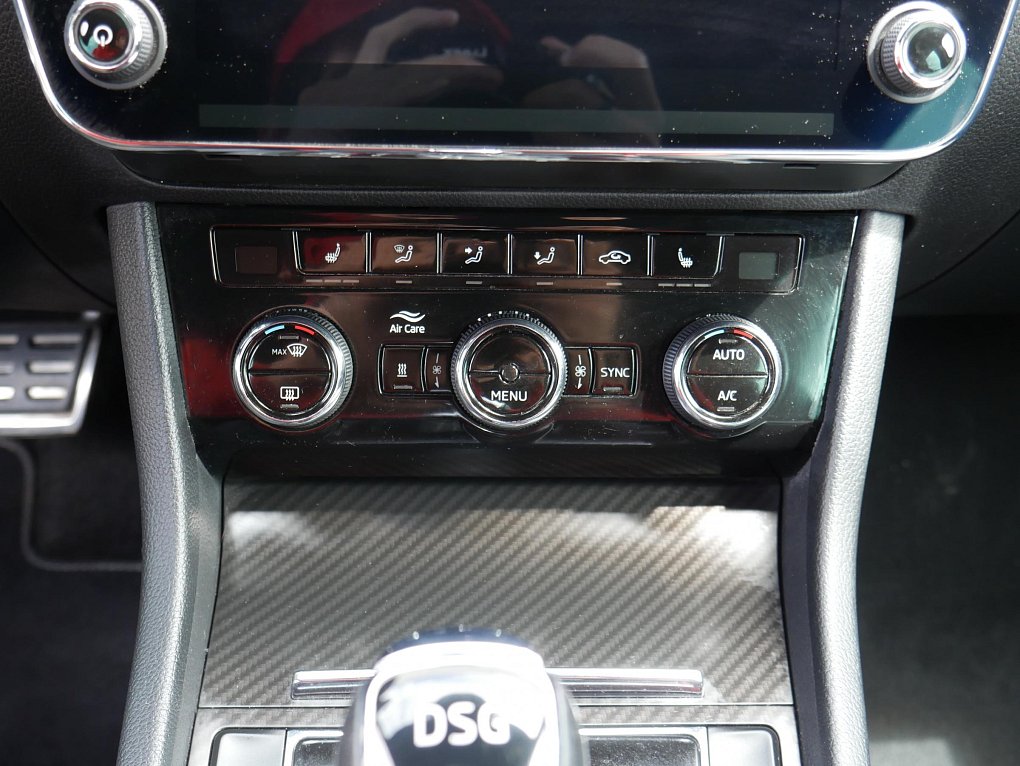 Škoda Superb III 2.0TDi SportLine