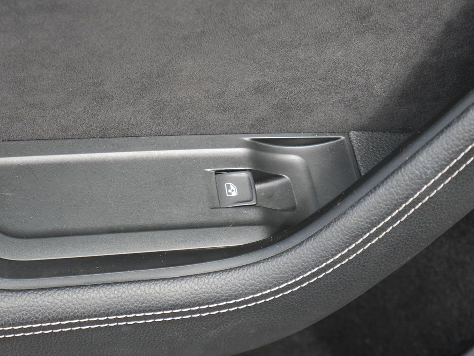 Škoda Superb III 2.0TDi SportLine