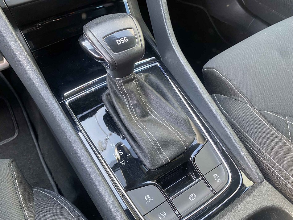 Škoda Karoq 1.5 TSi SportLine