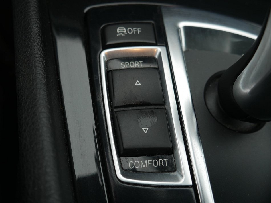 BMW Řada 5 3.0 D  GT 530d
