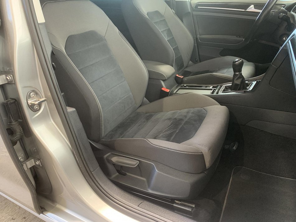 Volkswagen Golf 1.4 TSi Highline