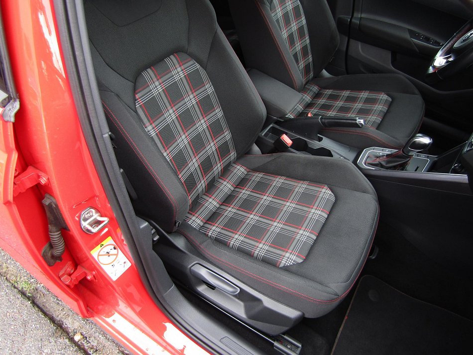 Volkswagen Polo 2.0 TSi GTi