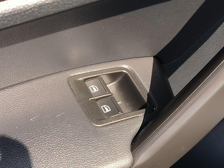 Volkswagen Caddy 2.0TDi  MAXi WÜRTH DÍLNA