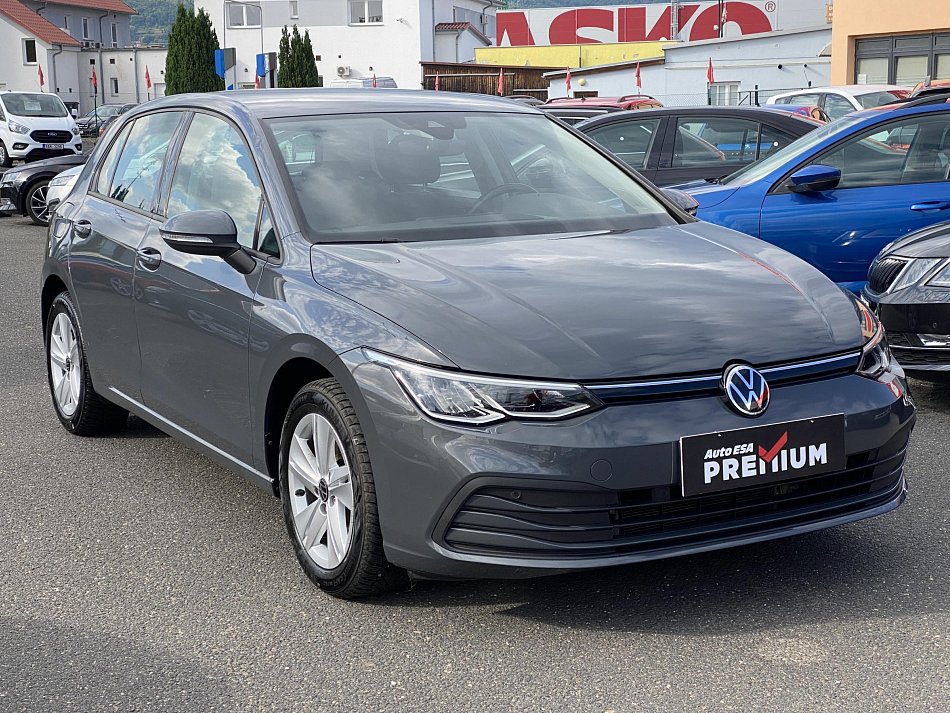 Volkswagen Golf 1.5 TSi 