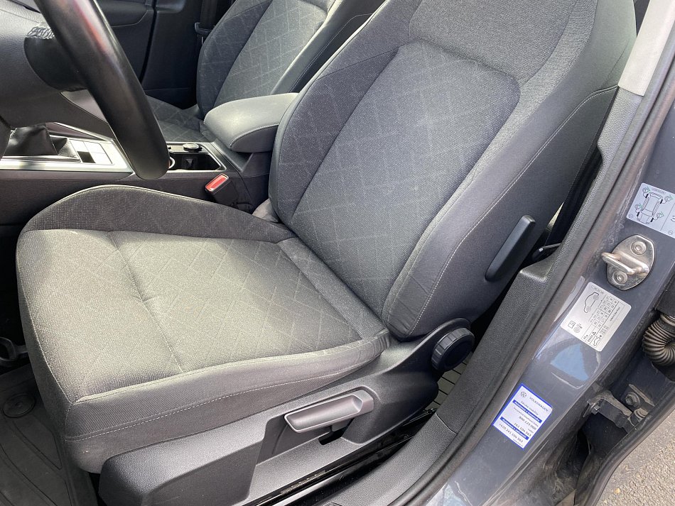 Volkswagen Golf 1.5 TSi 