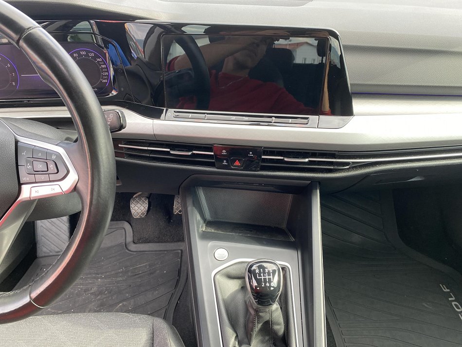 Volkswagen Golf 1.5 TSi 