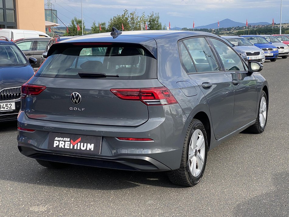Volkswagen Golf 1.5 TSi 