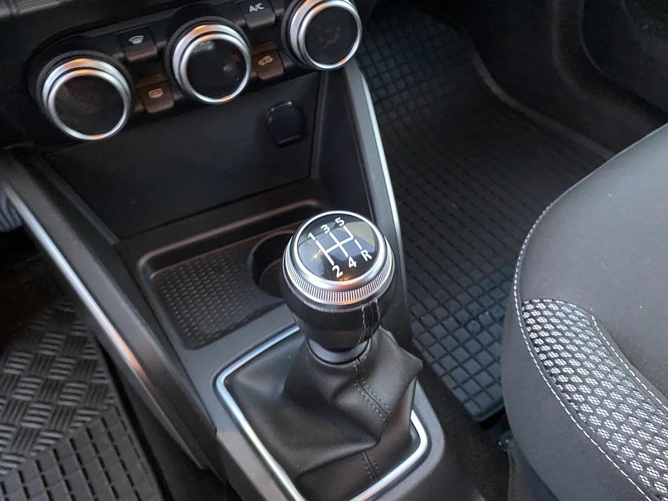 Dacia Duster 1.6 SCe Prestige