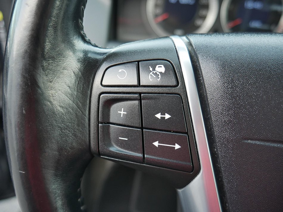 Volvo XC60 2.4 D5  4x4