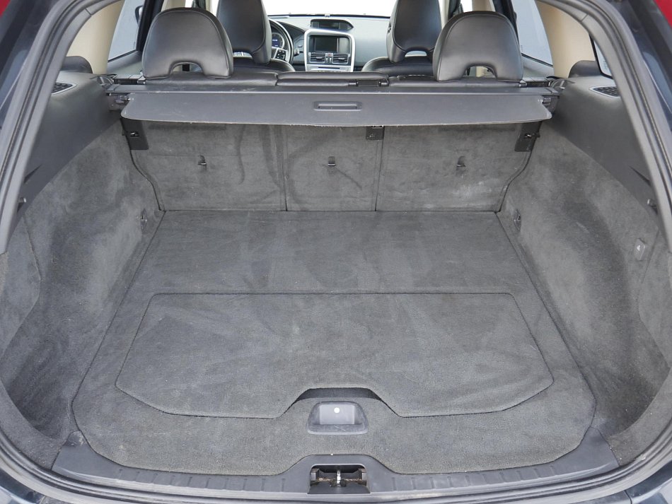 Volvo XC60 2.4 D5  4x4