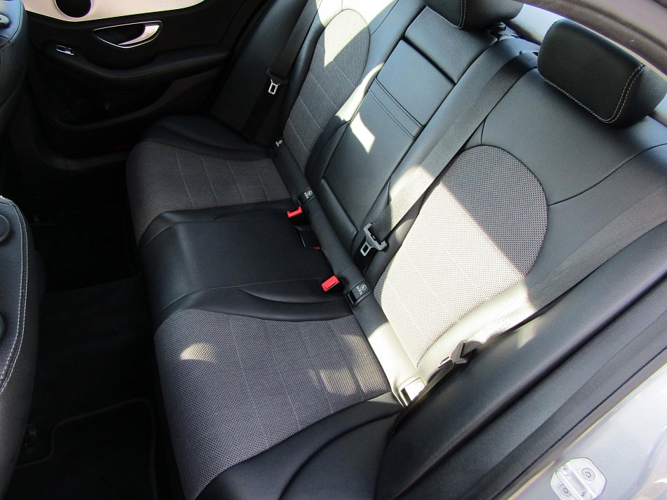 Mercedes-Benz Třída C 1.6  C180