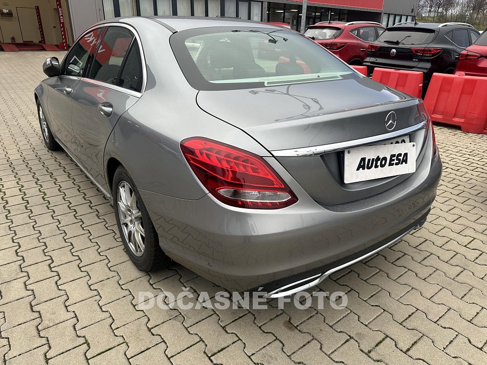 Mercedes-Benz Třída C C180 