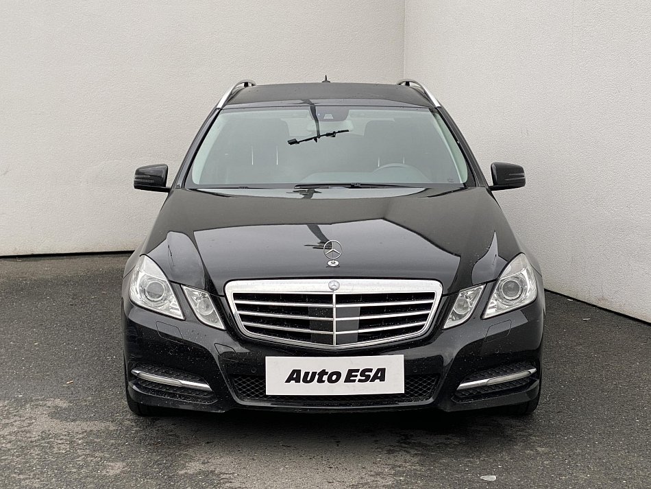 Mercedes-Benz Třída E 3.0 CDi Avantgarde E350