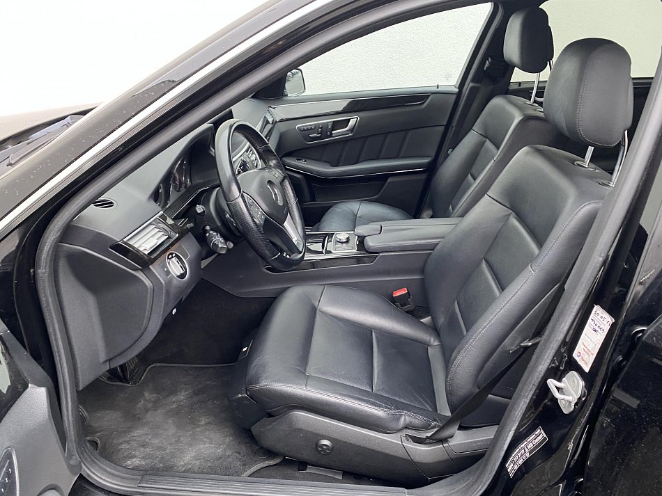 Mercedes-Benz Třída E 3.0 CDi Avantgarde E350