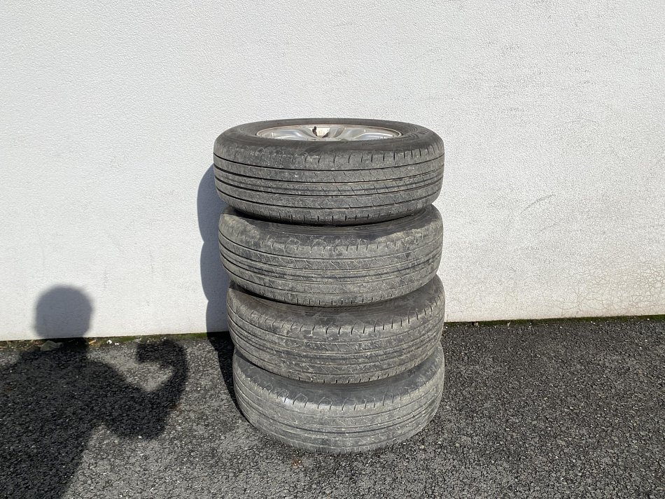 Mitsubishi Outlander 2.0 MIVEC 