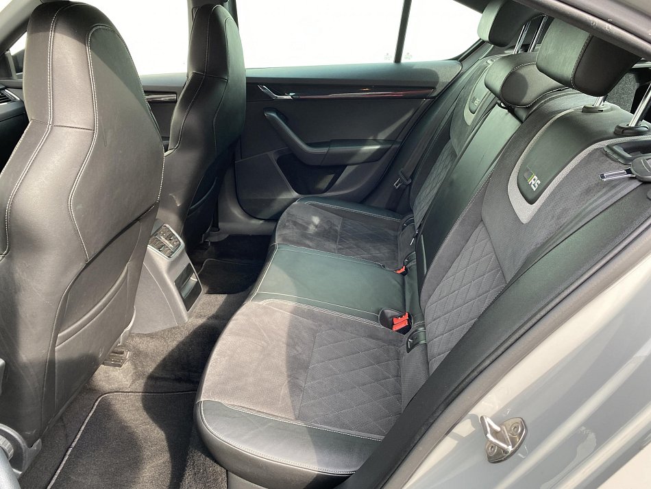 Škoda Octavia III 2.0 TSi RS