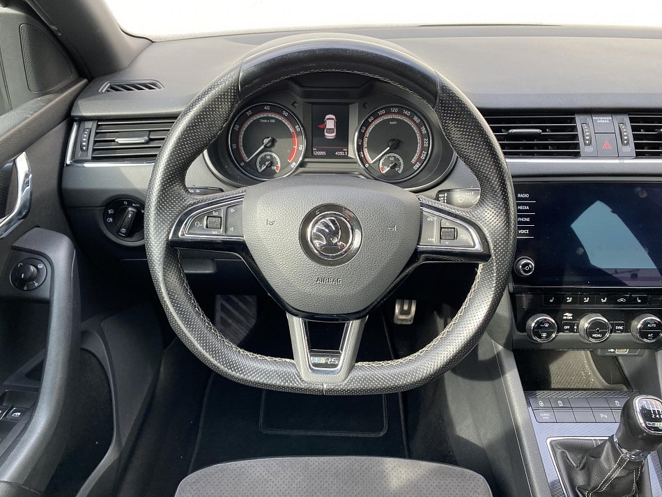 Škoda Octavia III 2.0 TSi RS