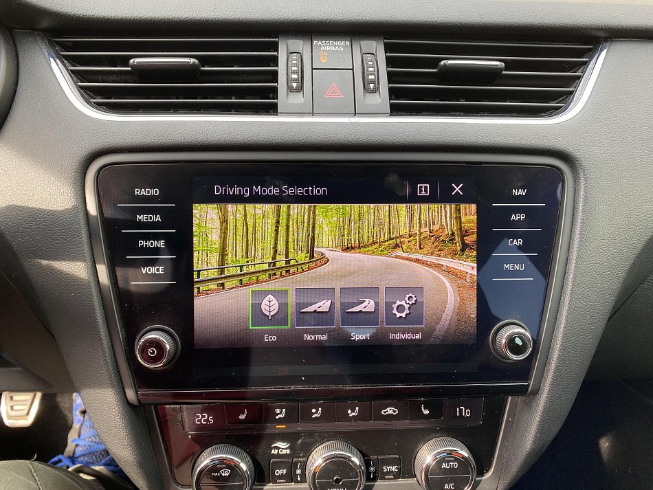 Škoda Octavia III 2.0 TSi RS