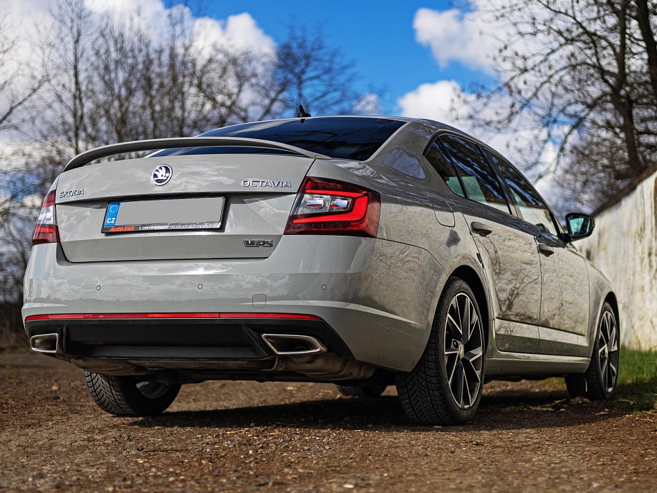 Škoda Octavia III 2.0 TSi RS