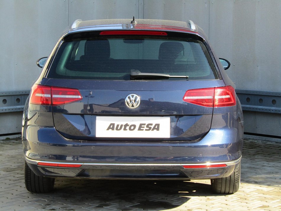 Volkswagen Passat 2.0 TDi Highline