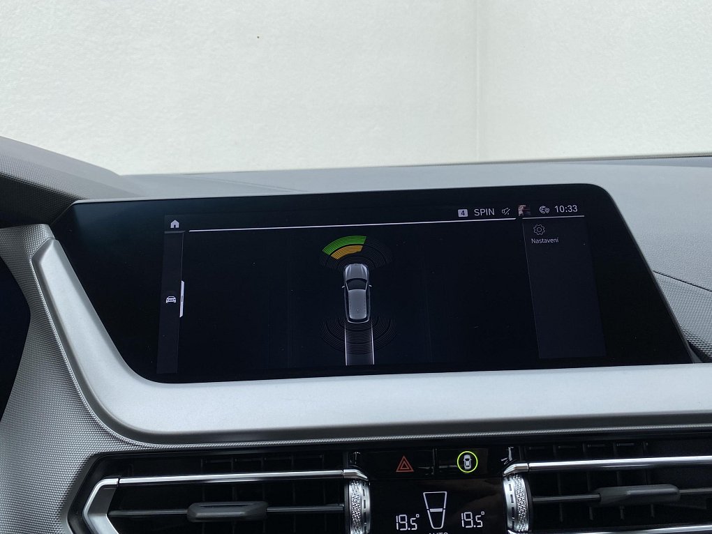 BMW Řada 1 1.5i  116i