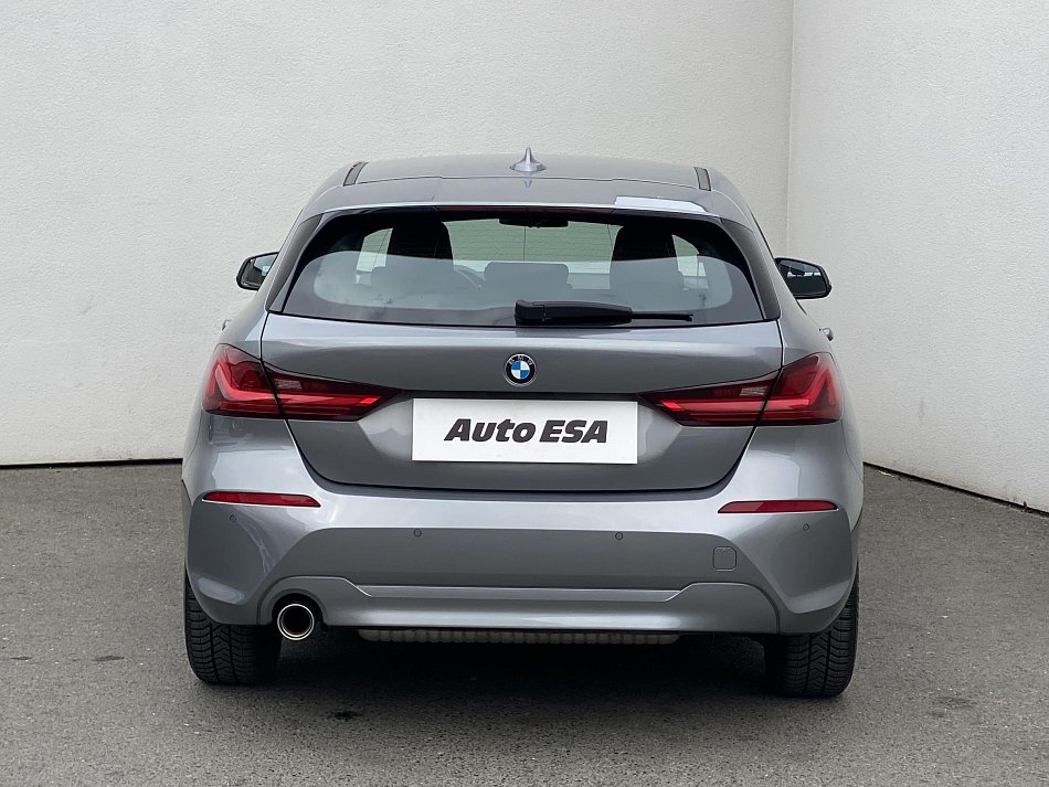 BMW Řada 1 1.5i  116i