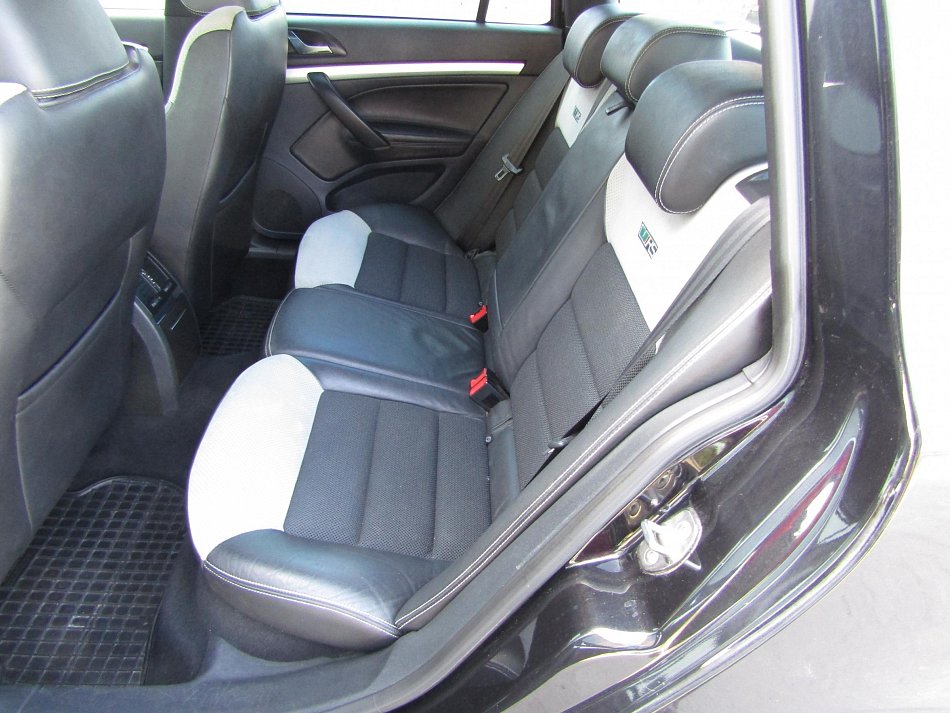 Škoda Octavia II 2.0 TDi RS