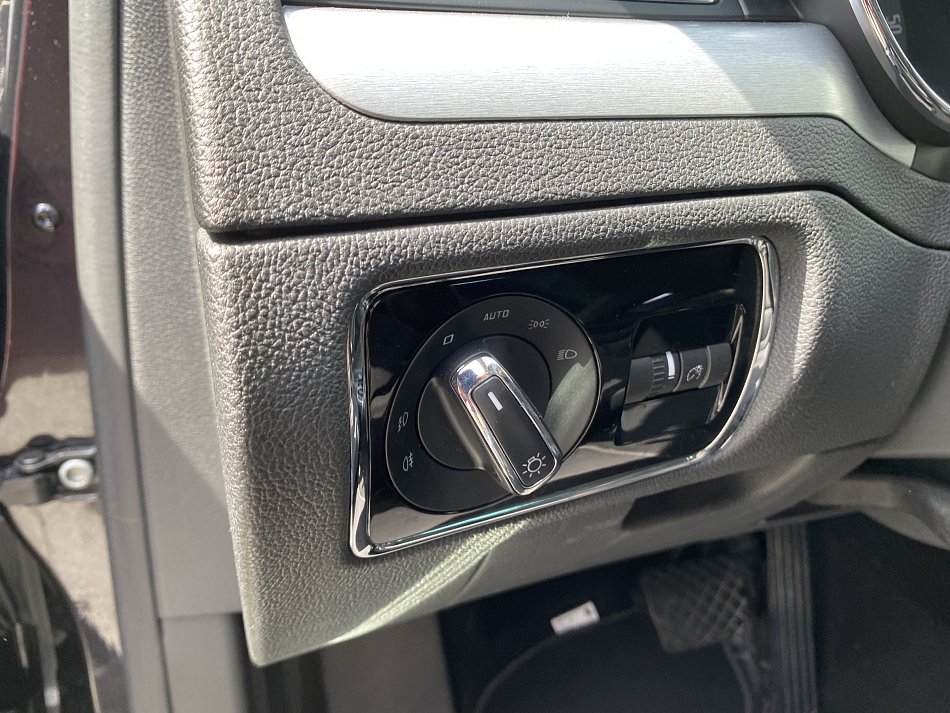 Škoda Superb II 2.0 TDi Exclusive