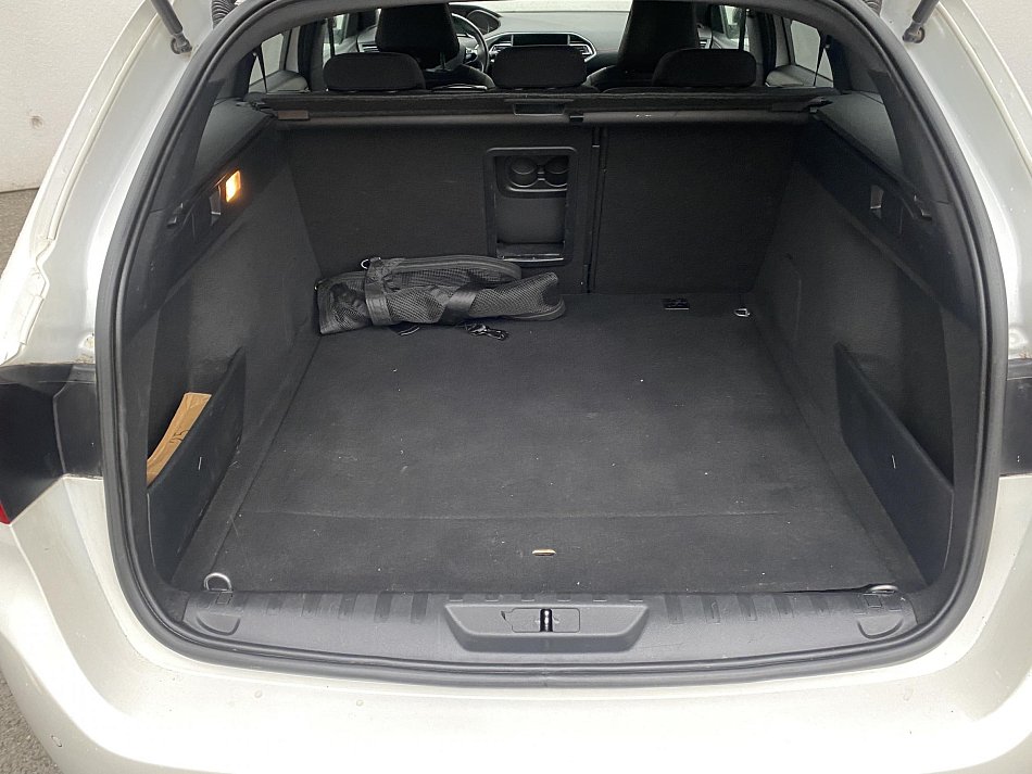 Peugeot 308 1.5HDi 