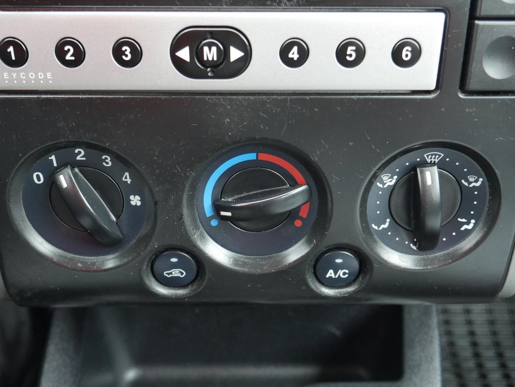 Ford Fusion 1.4i 