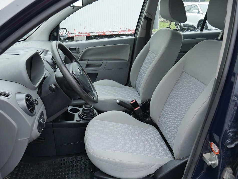 Ford Fusion 1.4i 