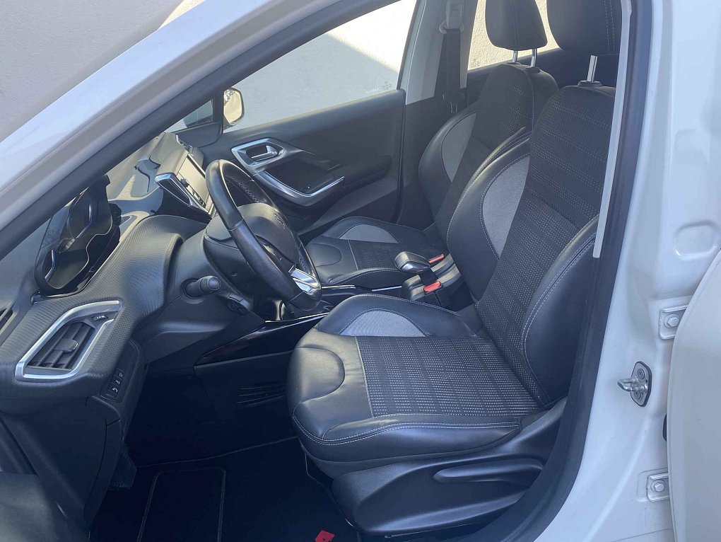 Peugeot 2008 PT Allure