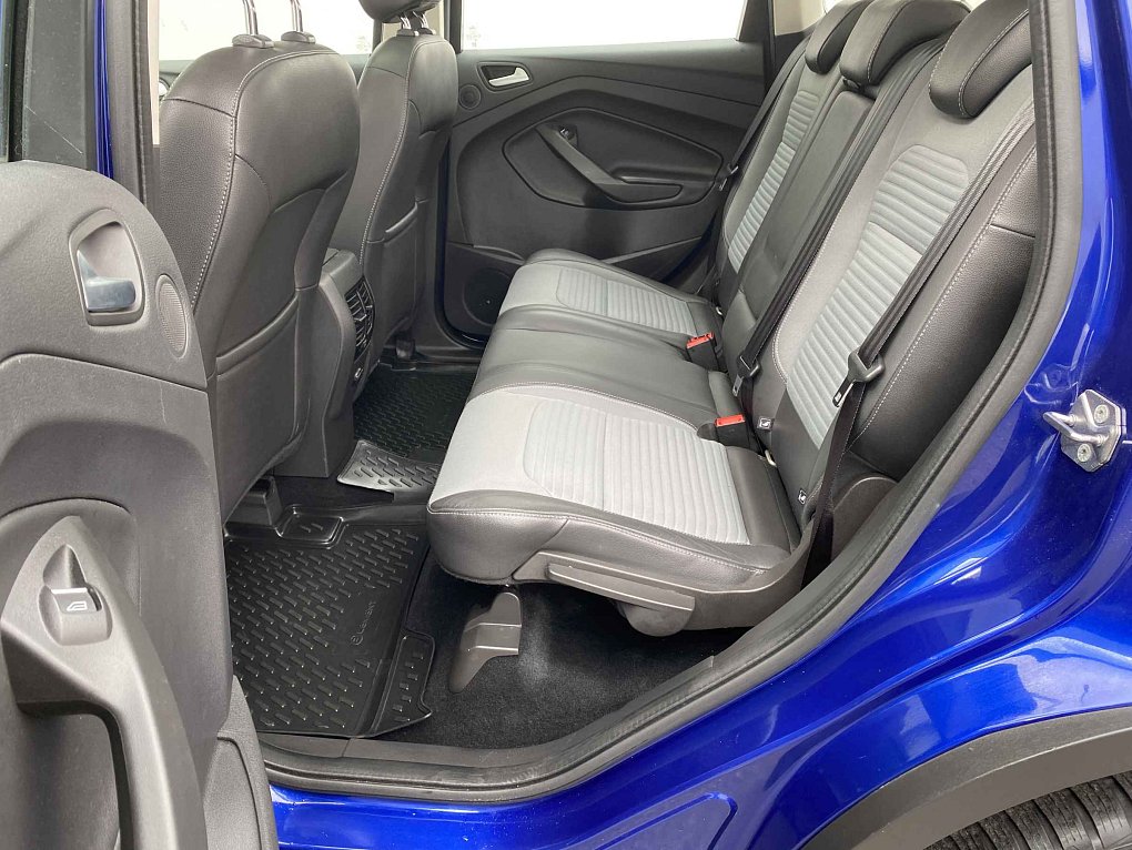 Ford Kuga 1.5 EB Titanium