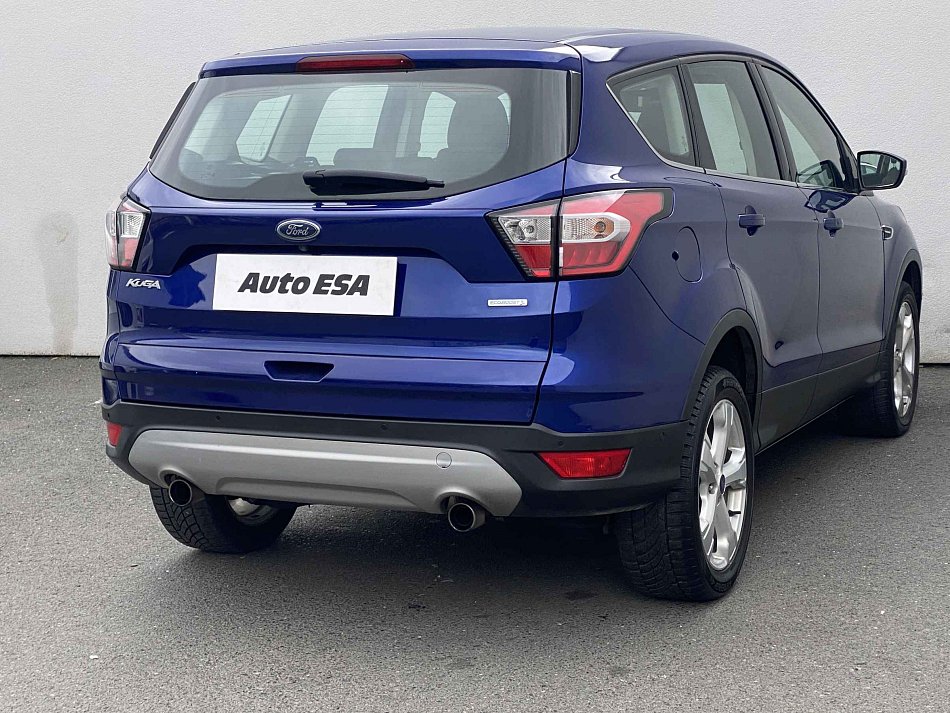Ford Kuga 1.5 EB Titanium